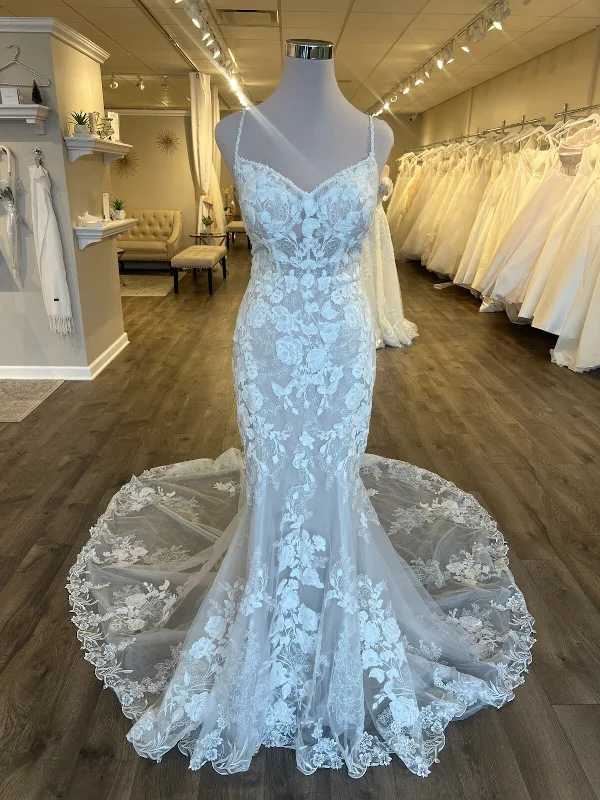 While Supplies Last Other PA1243 Oxford Street