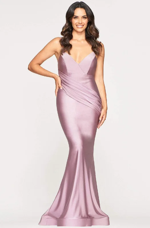 Price Cut Faviana - S10212 Sleek Plunging V-neck Trumpet Dress