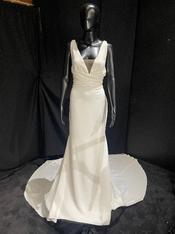 Limited Time Pronovias Orbit