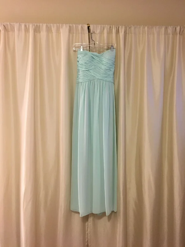 Discount Extravaganza Donna Morgan Audrey-Ruched Bodice Gown