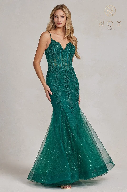 Great Deals Applique V-Neck Mermaid Gown by Nox Anabel P1170
