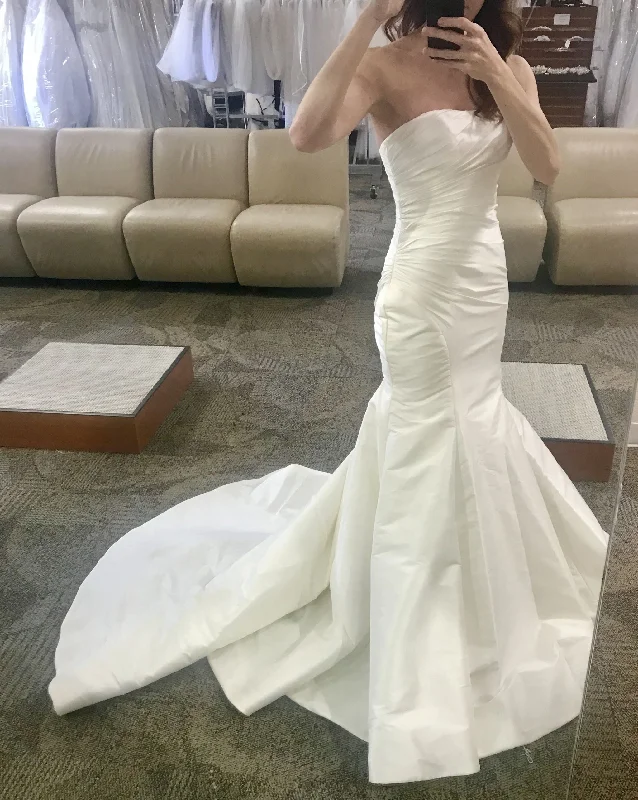 Instant Savings Alfred Angelo
