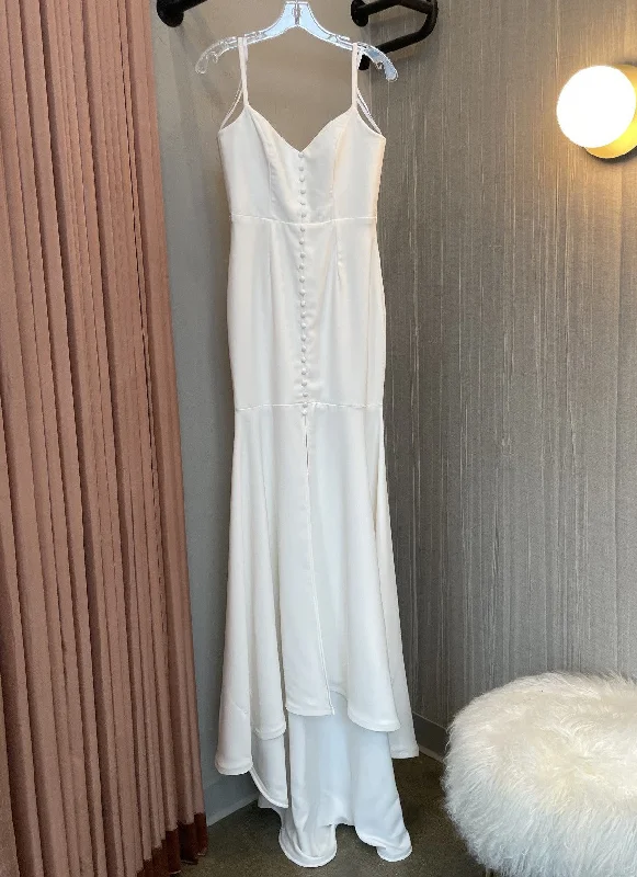 Special Offer Tara Latour Jax