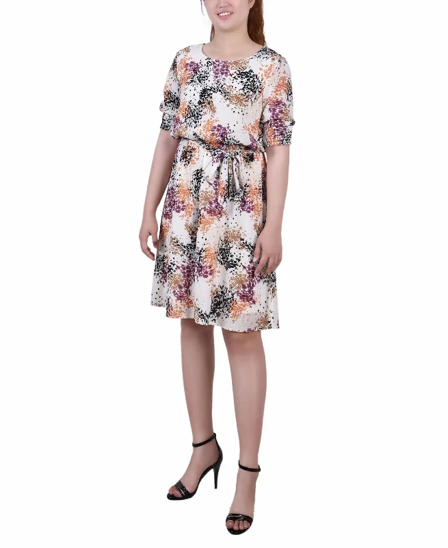 Hurry In Petite Size Short Sleeve Pebble Crepe Dress