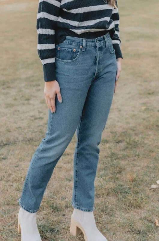 One-DAY Sale The 501 Original Cropped Jeans by Levi's - Med Wash